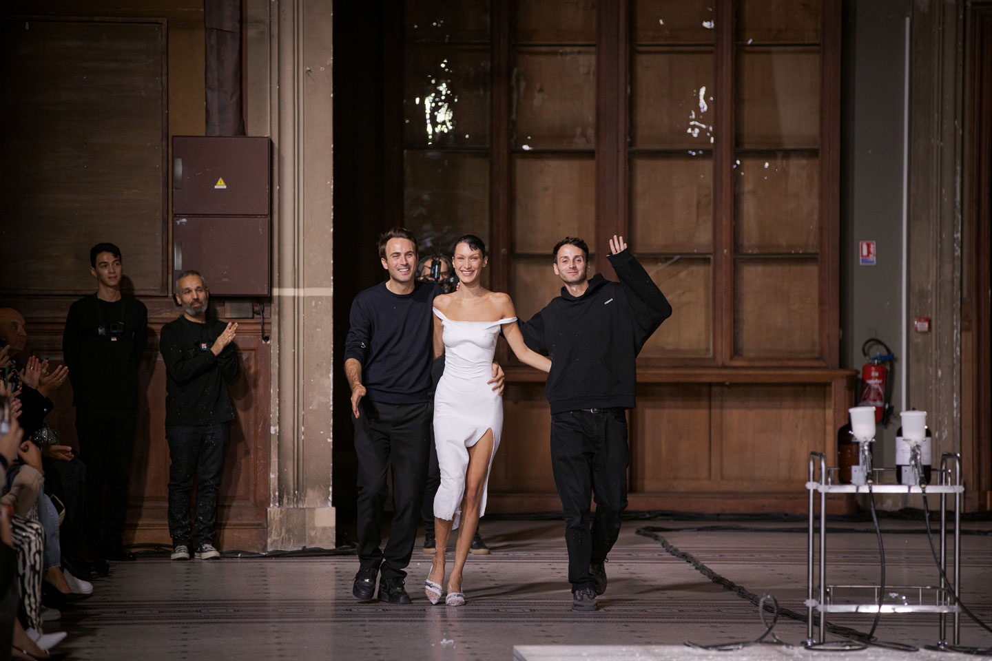 Bella Hadid with Vaillant and Meyer at the end of the Coperni show