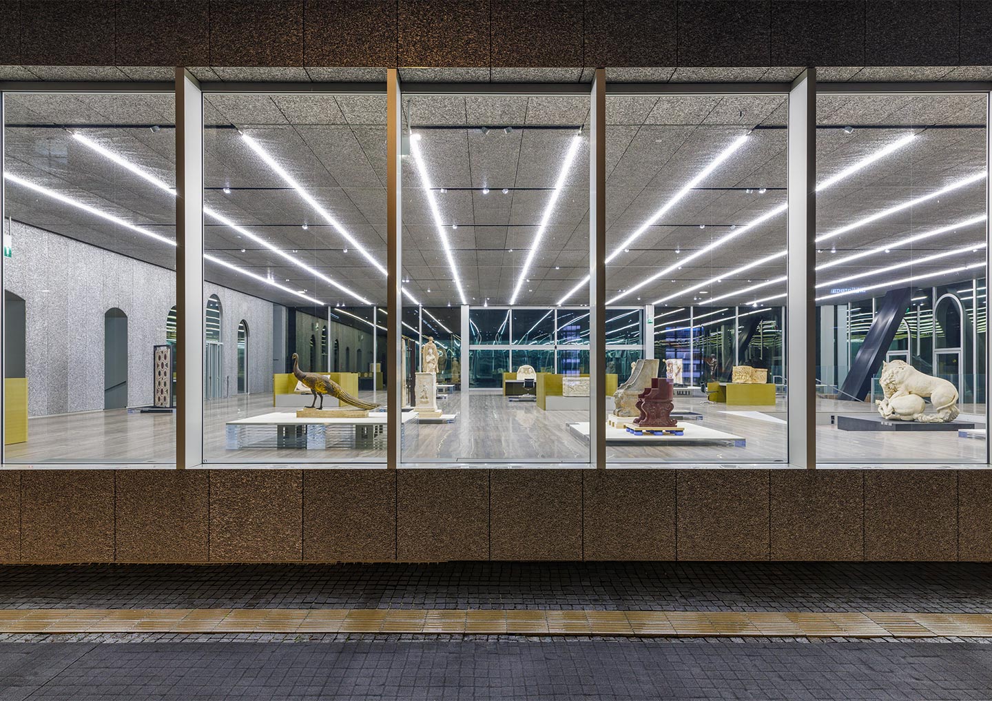 Exhibition view of “Recycling Beauty” Fondazione Prada, Milan (Photo: Roberto Marossi, Courtesy: Fondazione Prada)
